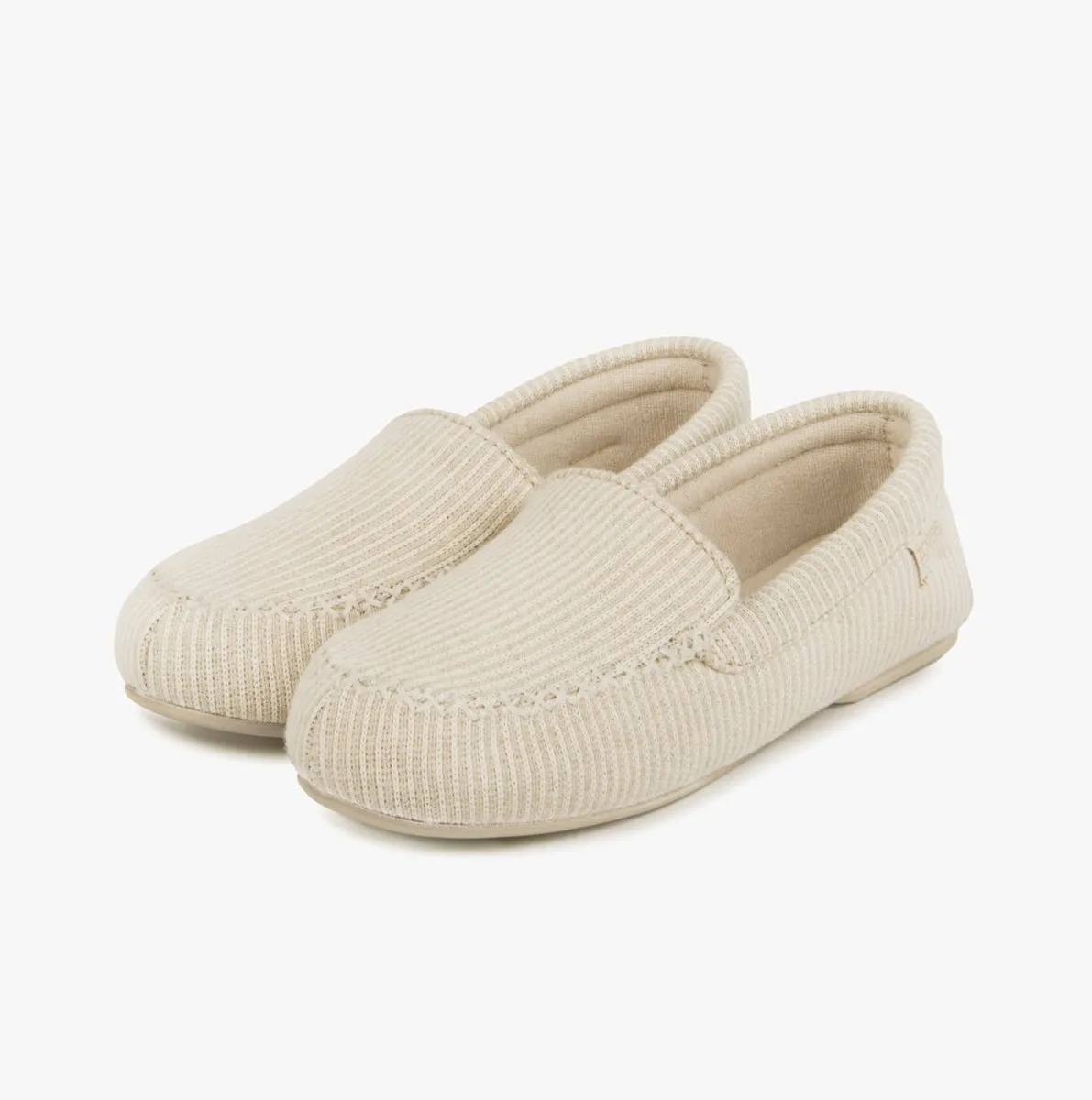 Totes Isotoner TEXTURED Womens Moccasin Slippers Beige sold by Shuperb product image thumbnail 3