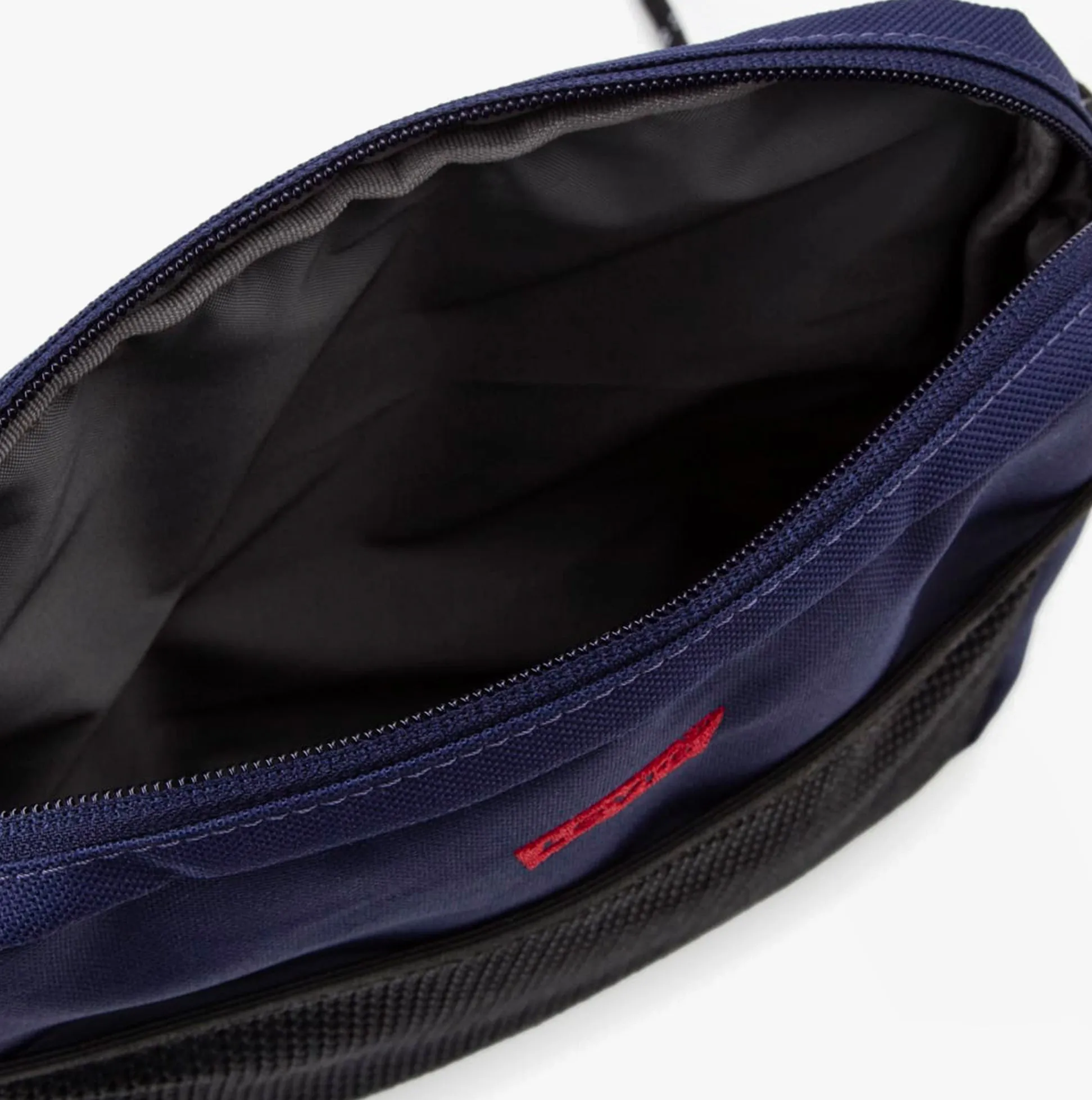 Levi's DUAL STRAP NORTH-SOUTH CROSSBODY Mens Bag Navy Blue sold by Shuperb product image thumbnail 2