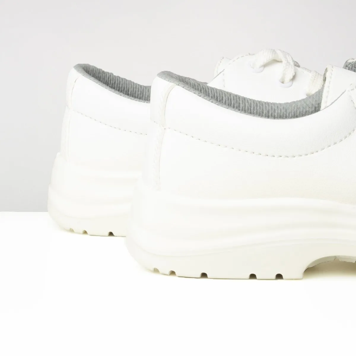 FS511 Unisex Safety Shoes White sold by Shuperb product image thumbnail 5