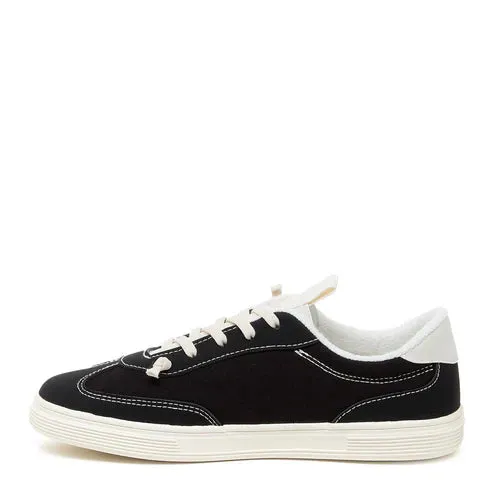 Rocket Dog ZAP Womens Trainers Black sold by Shuperb