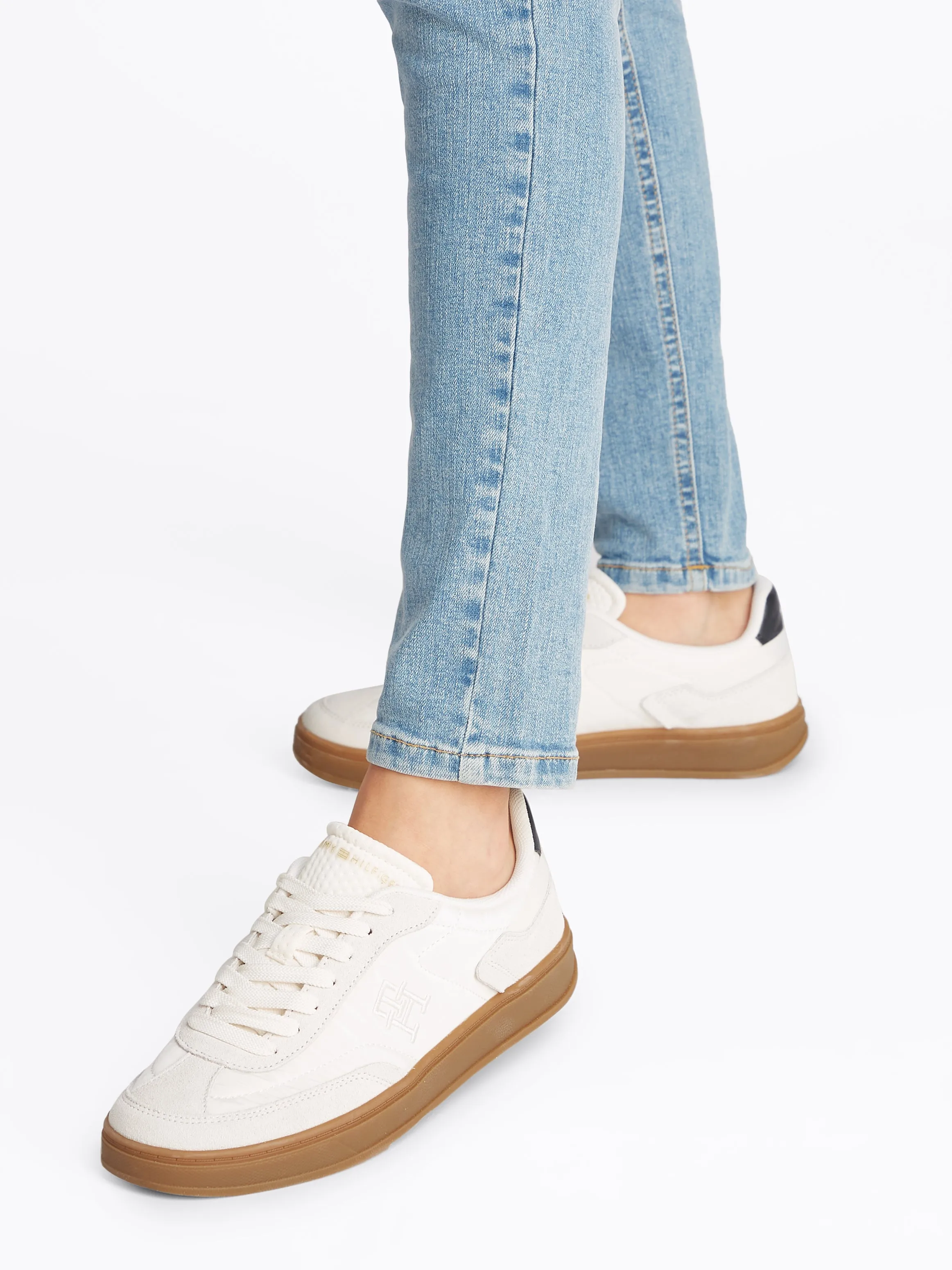 Tommy Hilfiger TH HERITAGE SNEAKER Womens Ancient White sold by Shuperb