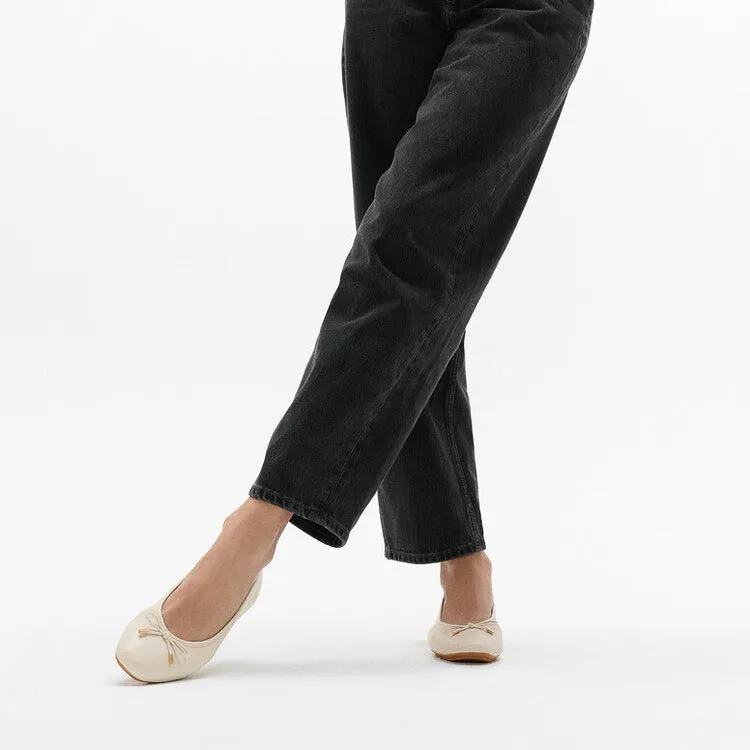 DELICATO BOW SOFT Womens Ballet Flats Paris Beige sold by Shuperb product image thumbnail 5