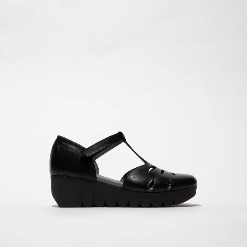 Fly London VELT224FLY Womens Sandals Black sold by Shuperb