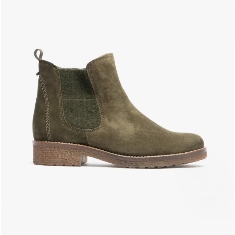 FOLEY Ladies Suede Boots Green sold by Shuperb
