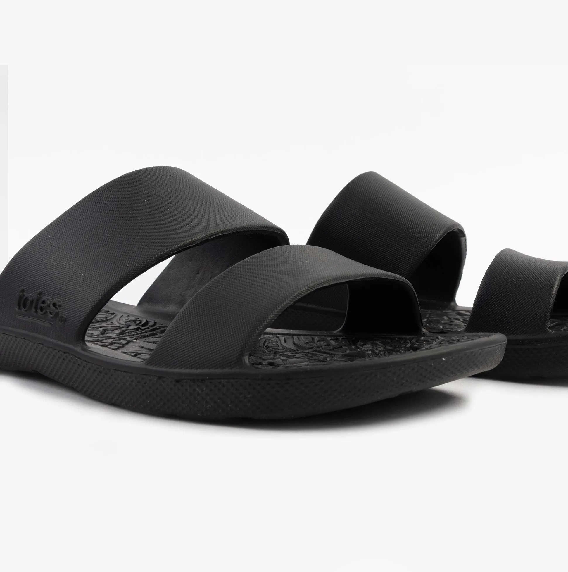 Totes Sol Bounce 0351FBLK Womens Double Strap Slides Black sold by Shuperb product image thumbnail 4