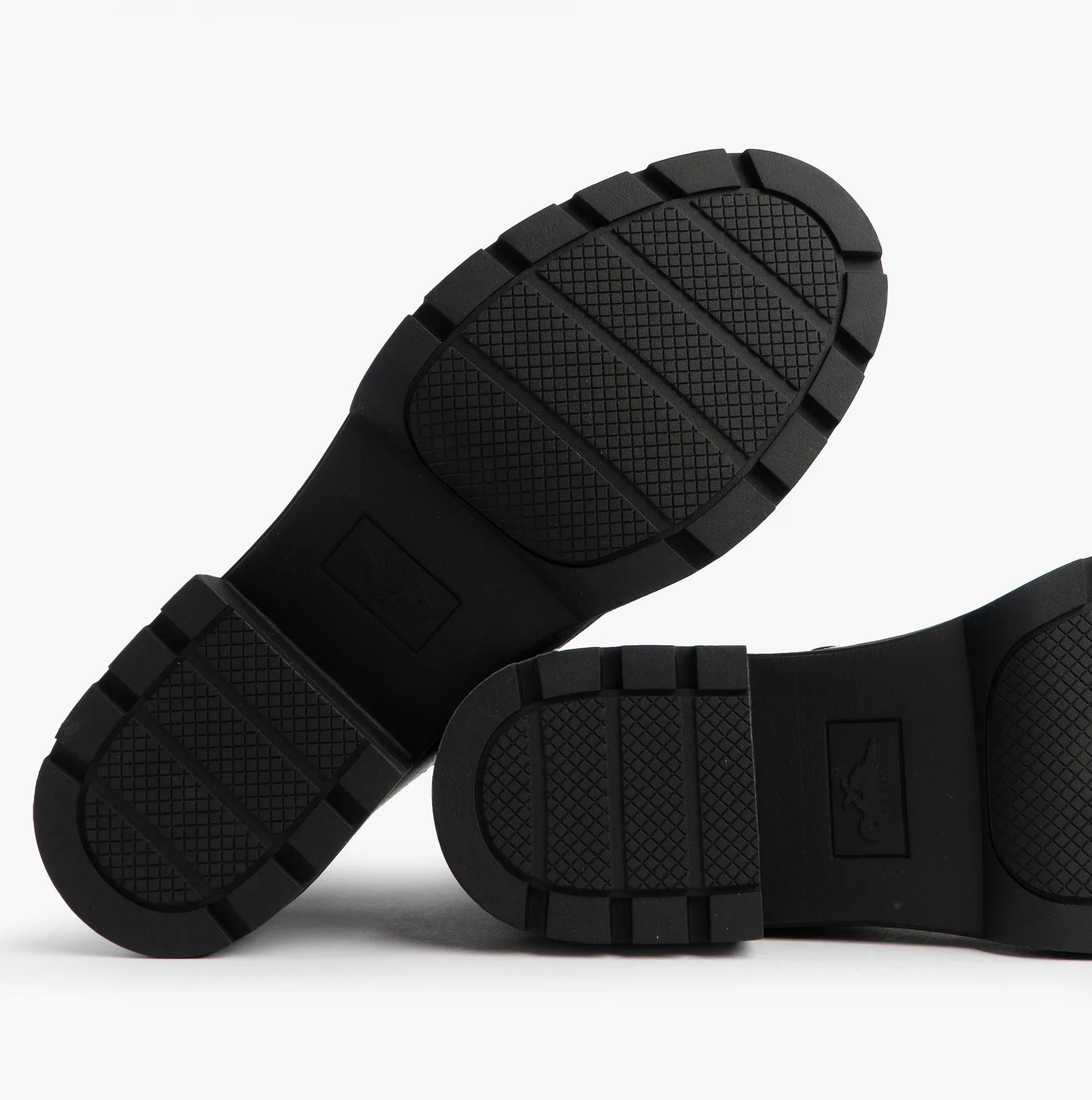 Rocket Dog IGGIE Womens Chelsea Boots Black Patent sold by Shuperb product image thumbnail 2