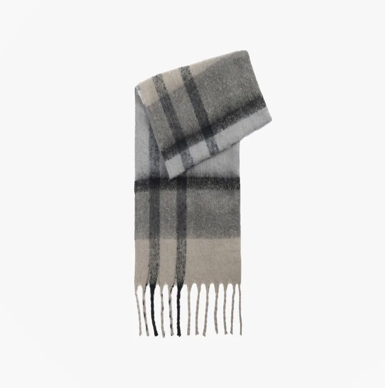 Barbour ISLA TARTAN BOUCLE Womens Winter Monochrome Tartan sold by Shuperb