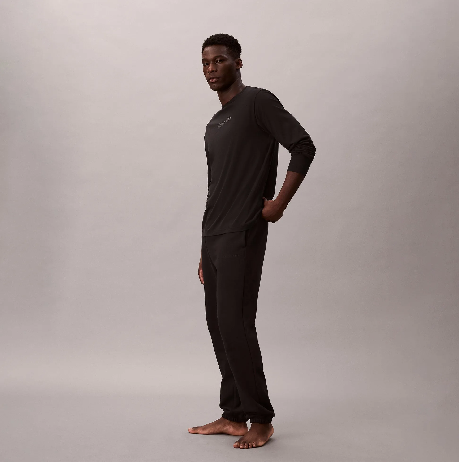 Calvin Klein LS TEE JOGGER SET Mens Multicoloured sold by Shuperb product image thumbnail 2