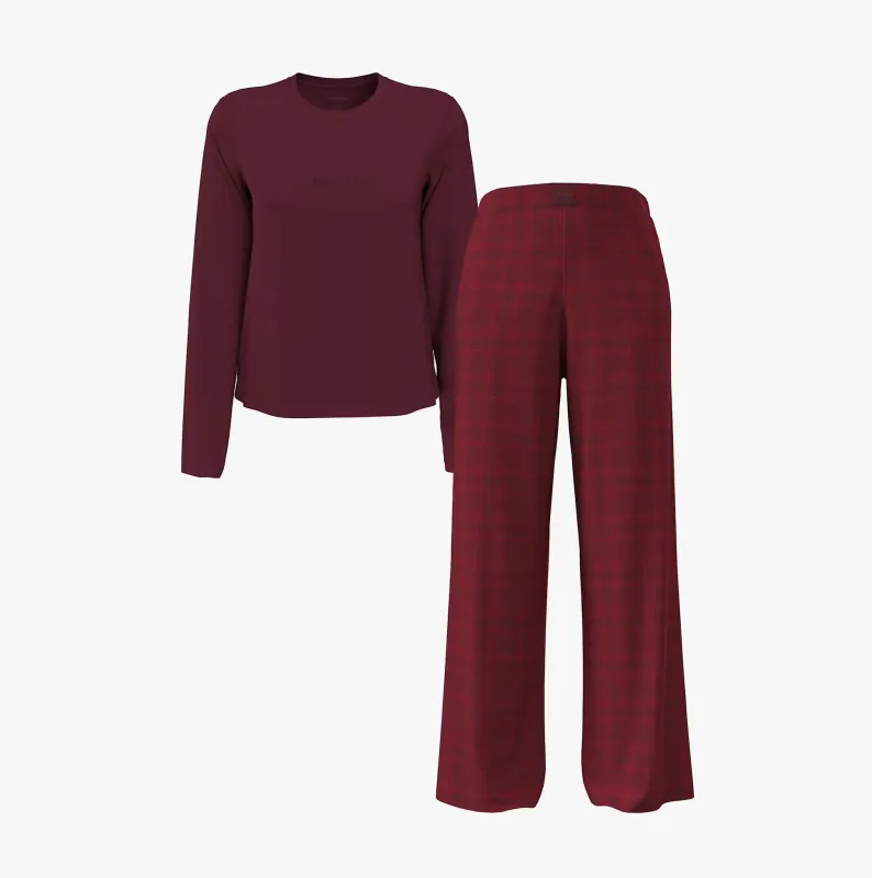 Calvin Klein LS TEE FLANNEL PANT Womens Pant Set Red made by Calvin Klein