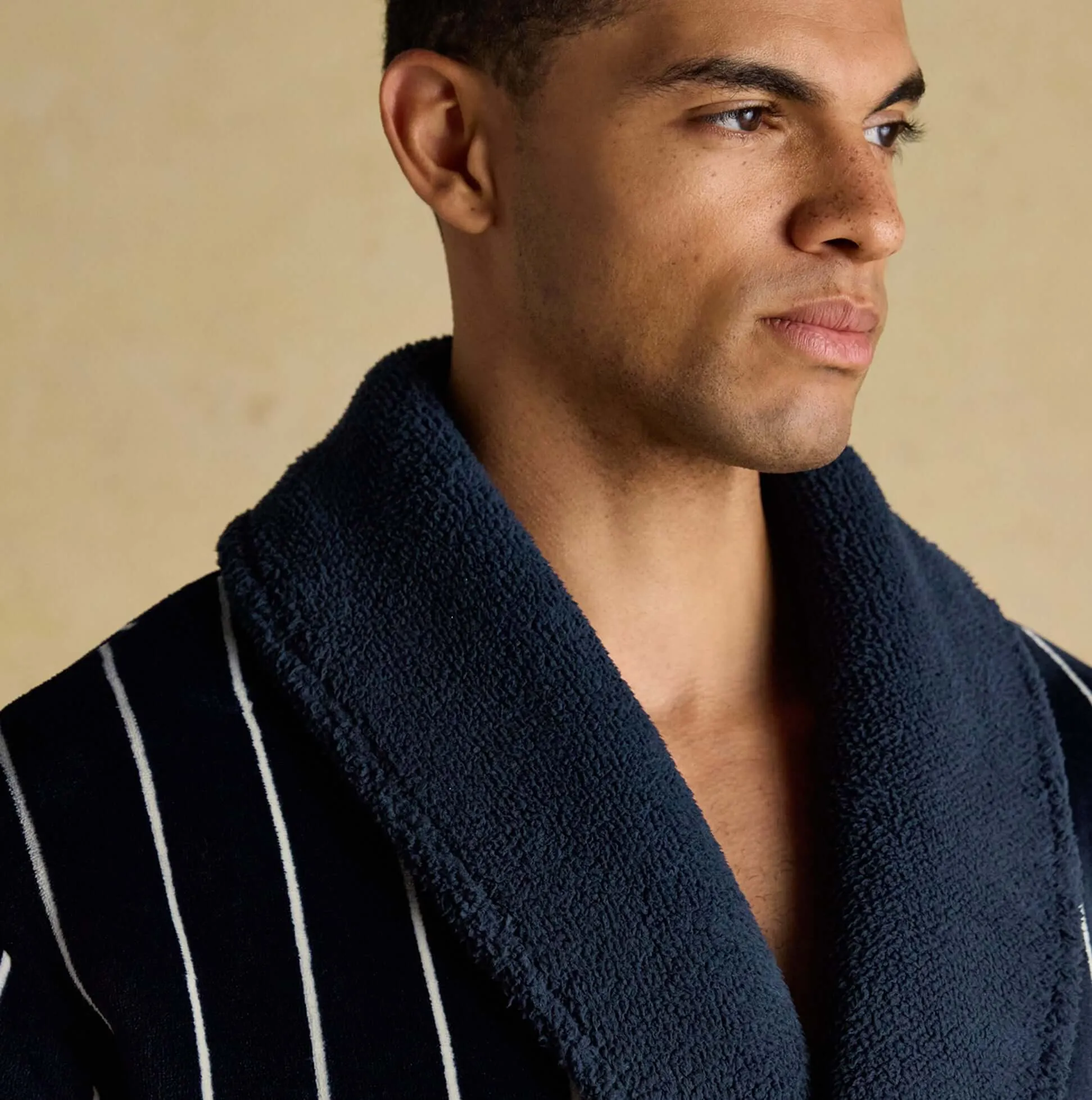Joules MONTAGUE Mens Robe Navy sold by Shuperb product image thumbnail 5