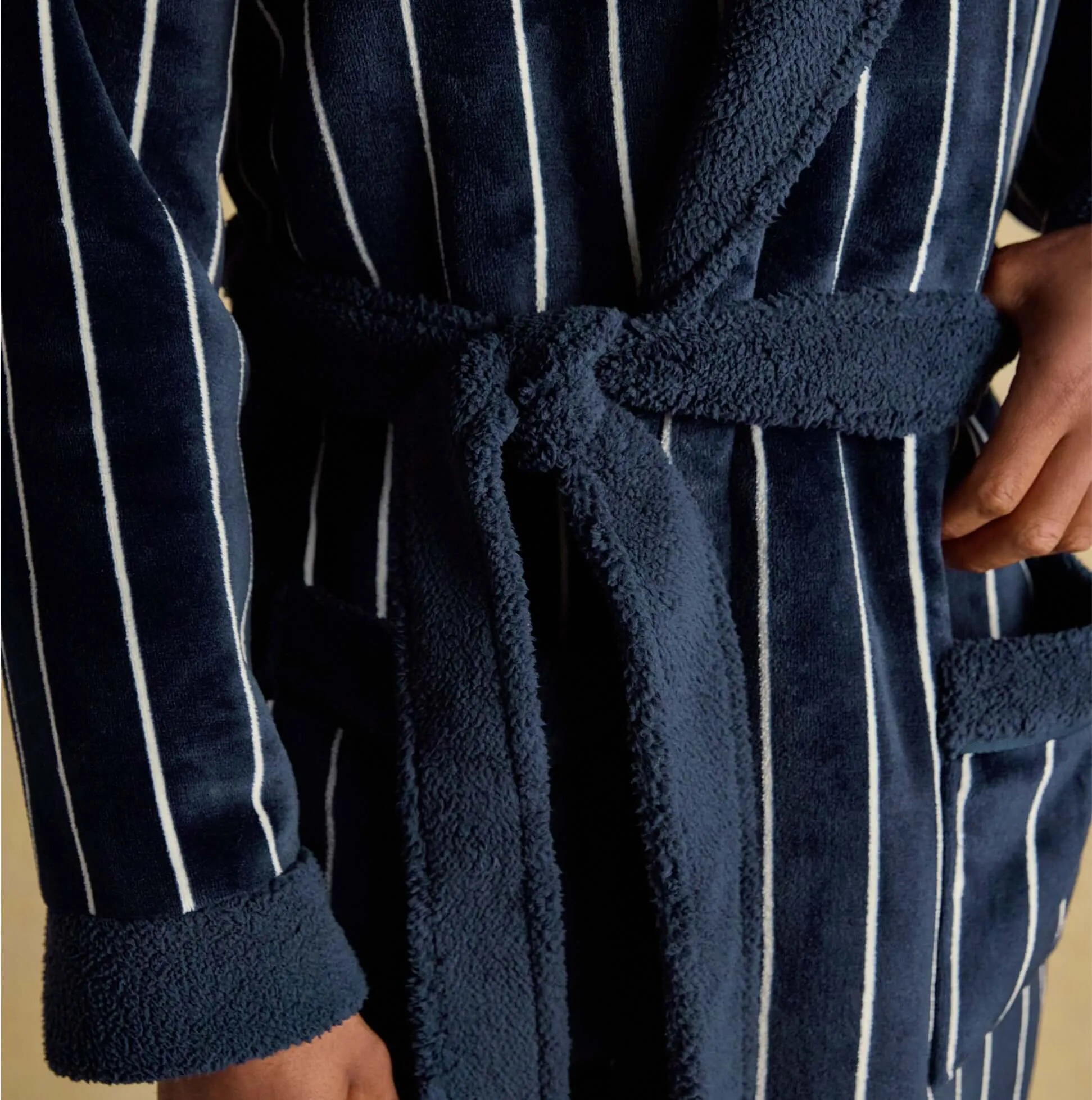 Joules MONTAGUE Mens Robe Navy sold by Shuperb product image thumbnail 2