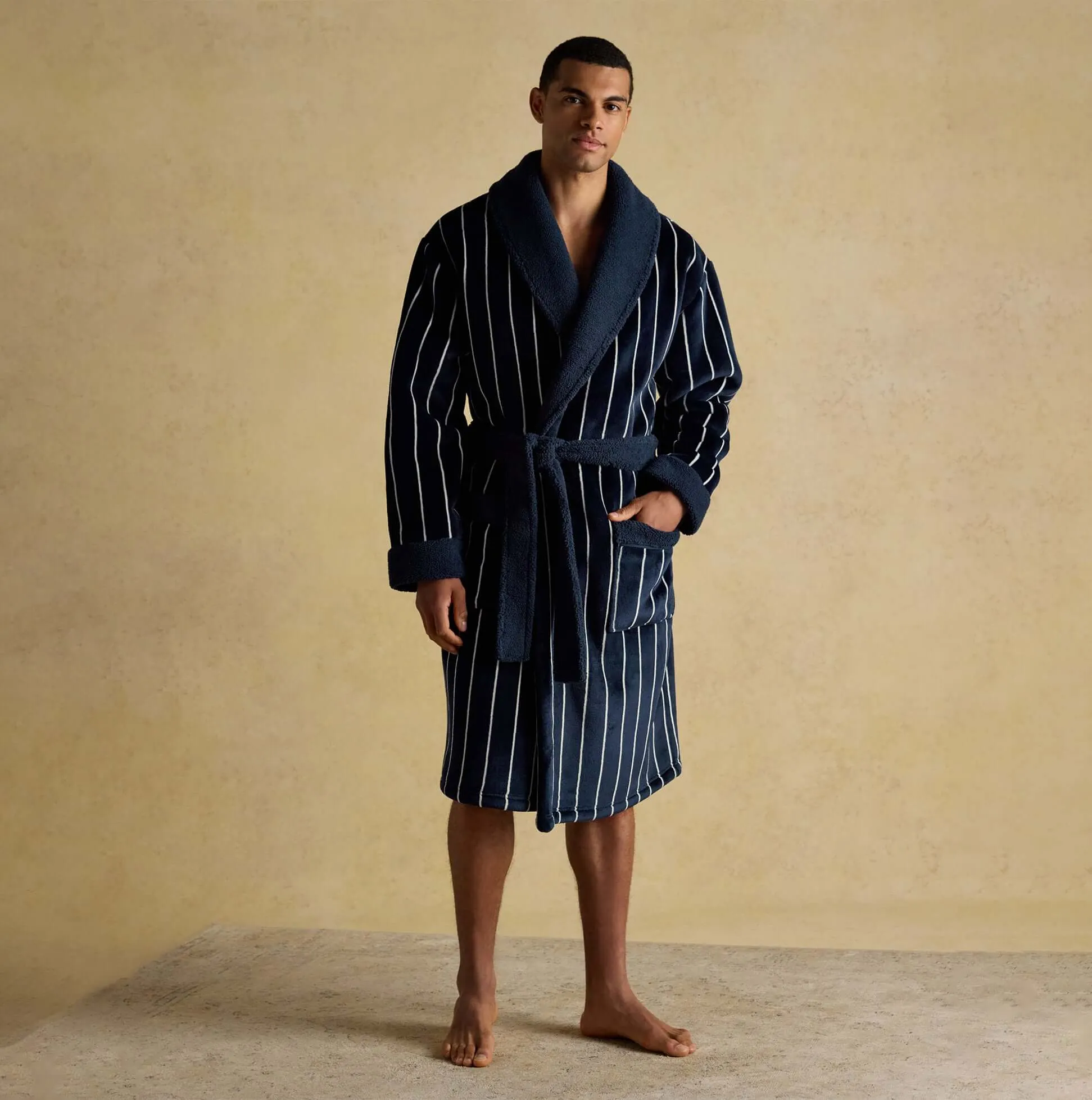 Joules MONTAGUE Mens Robe Navy sold by Shuperb product image thumbnail 3