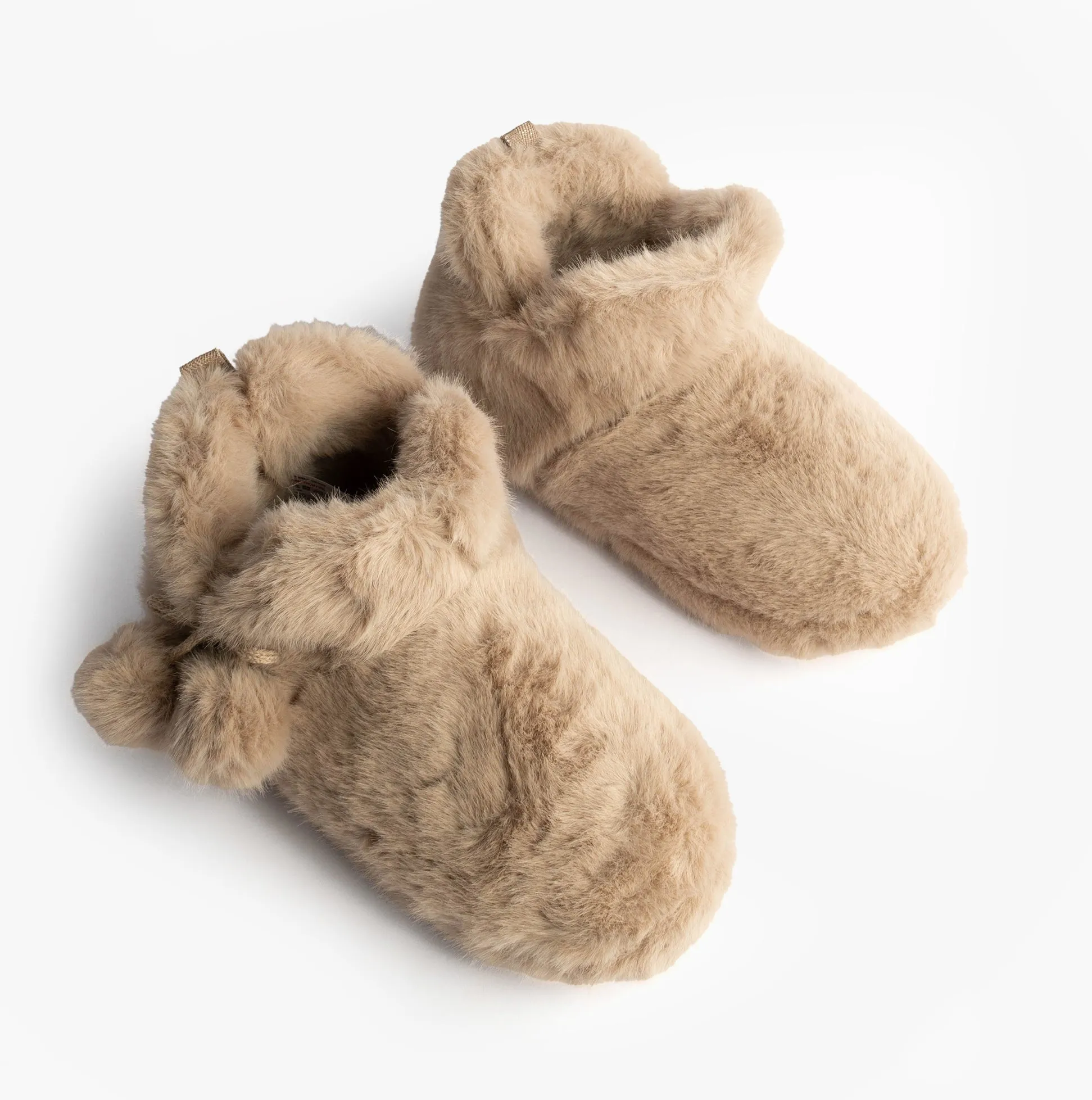 Totes Toasties FAUX FUR Boot Slippers Womens Oat sold by Shuperb product image thumbnail 4