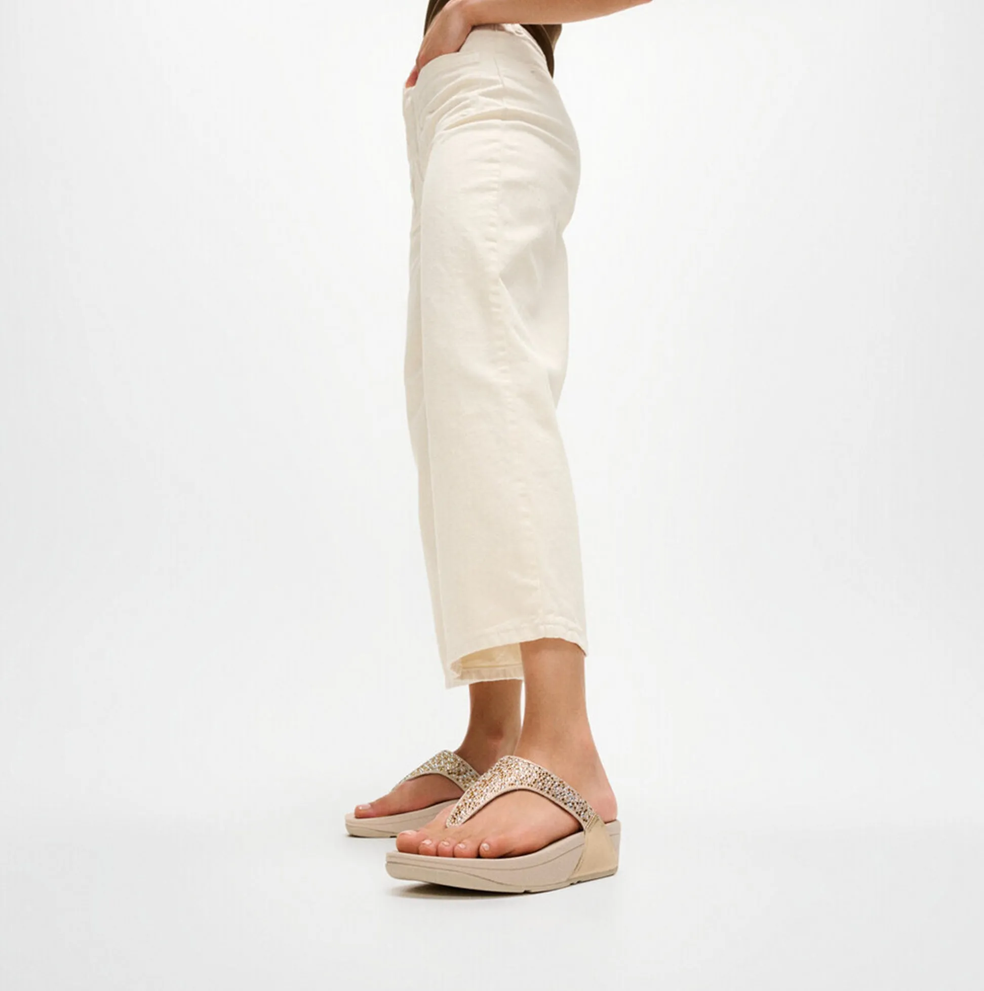 FitFlop LULU CRYSTAL Womens Toe-Post Sandals Platino sold by Shuperb product image thumbnail 2