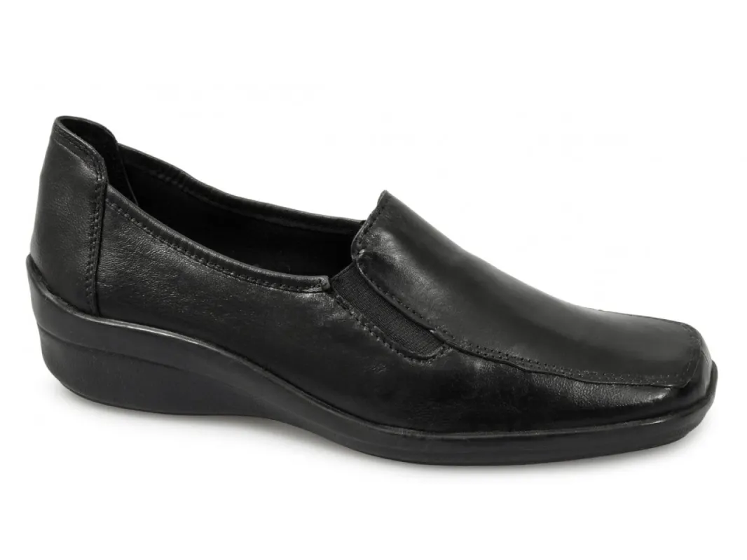 Mod Comfys KAITLIN Womens Leather Wedge Loafers Black made by Shuperb