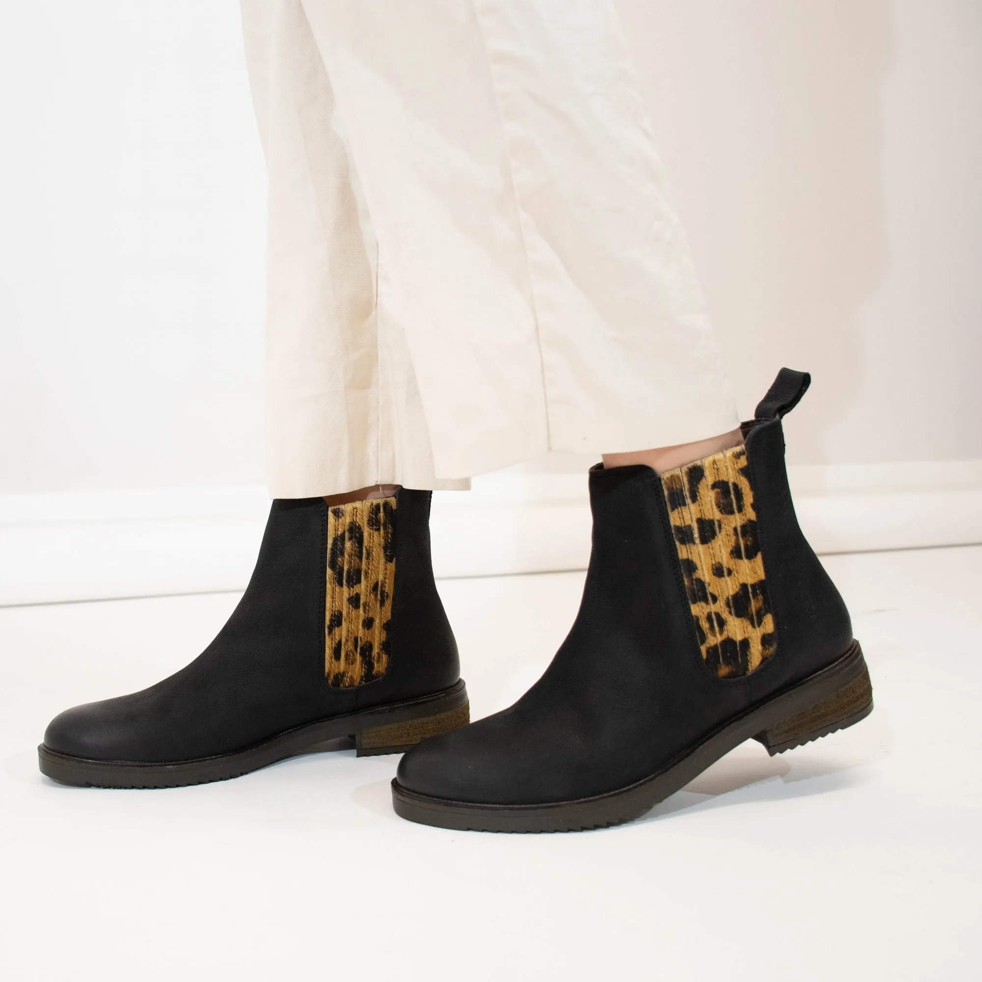 Hush Puppies STELLA Womens Leather Ankle Boots Black sold by Shuperb product image thumbnail 2