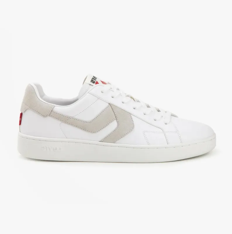 Levi's SWIFT Mens Trainers Regular White sold by Shuperb