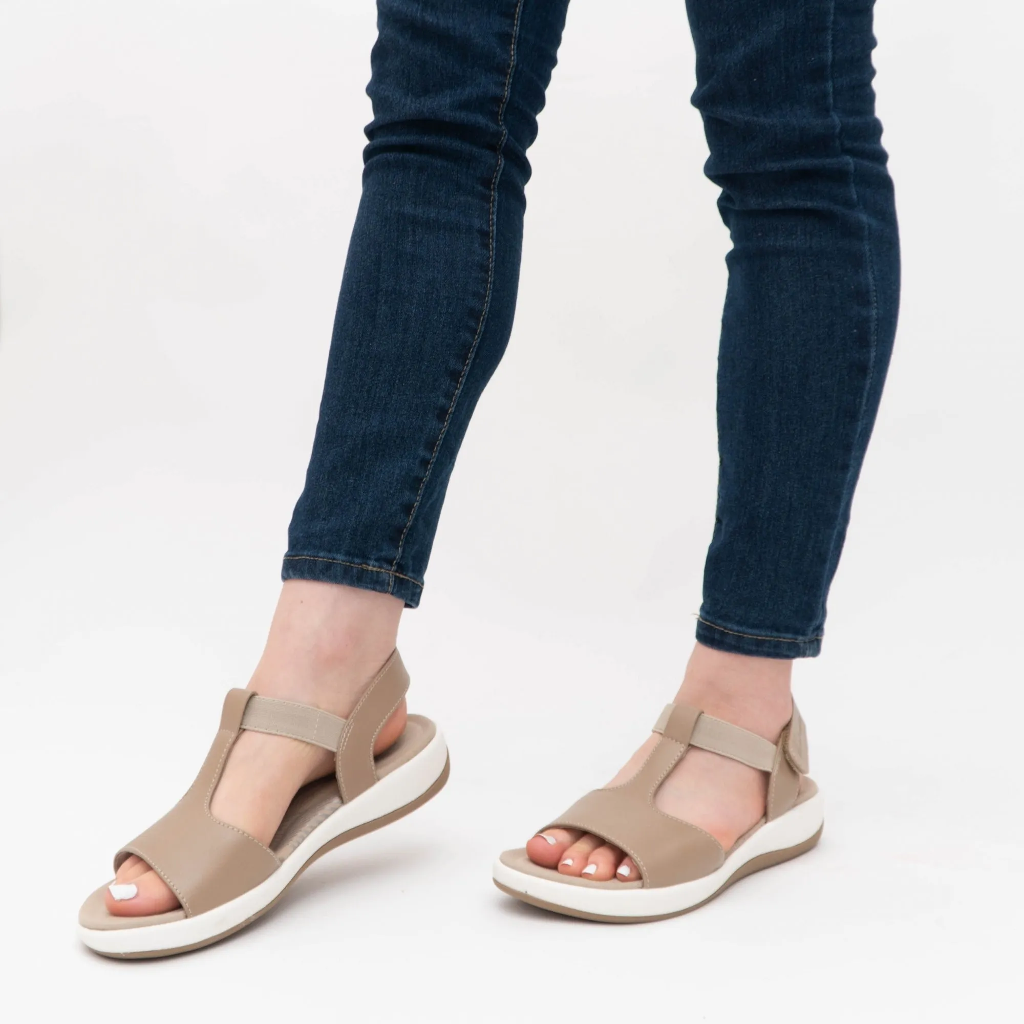 Hush Puppies SYLVIE Womens Leather Sandals Taupe sold by Shuperb product image thumbnail 2