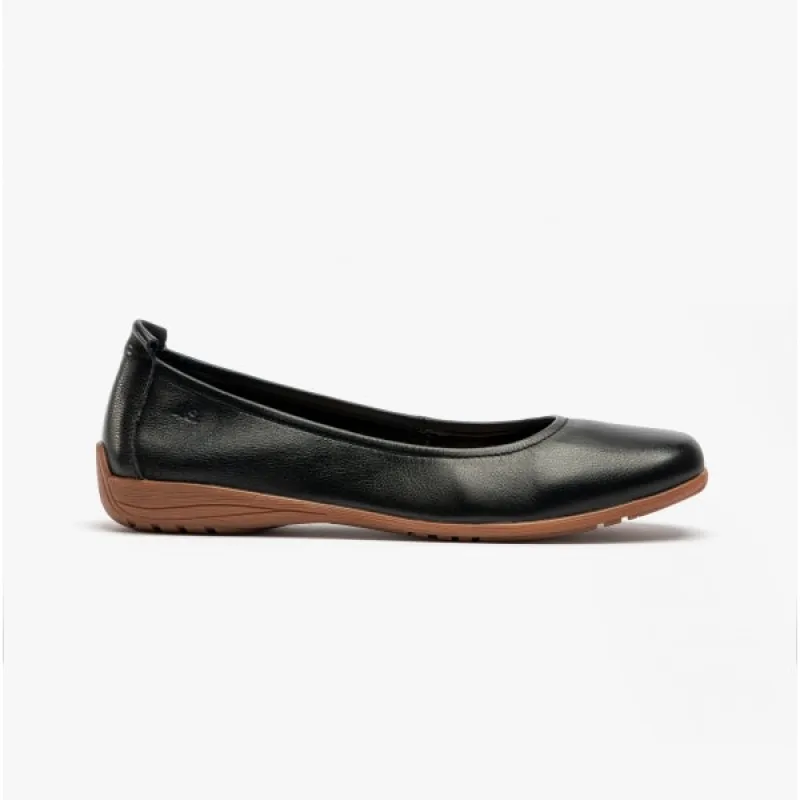 FENJA 01 Ladies Leather Slip On Black made by Josef Seibel