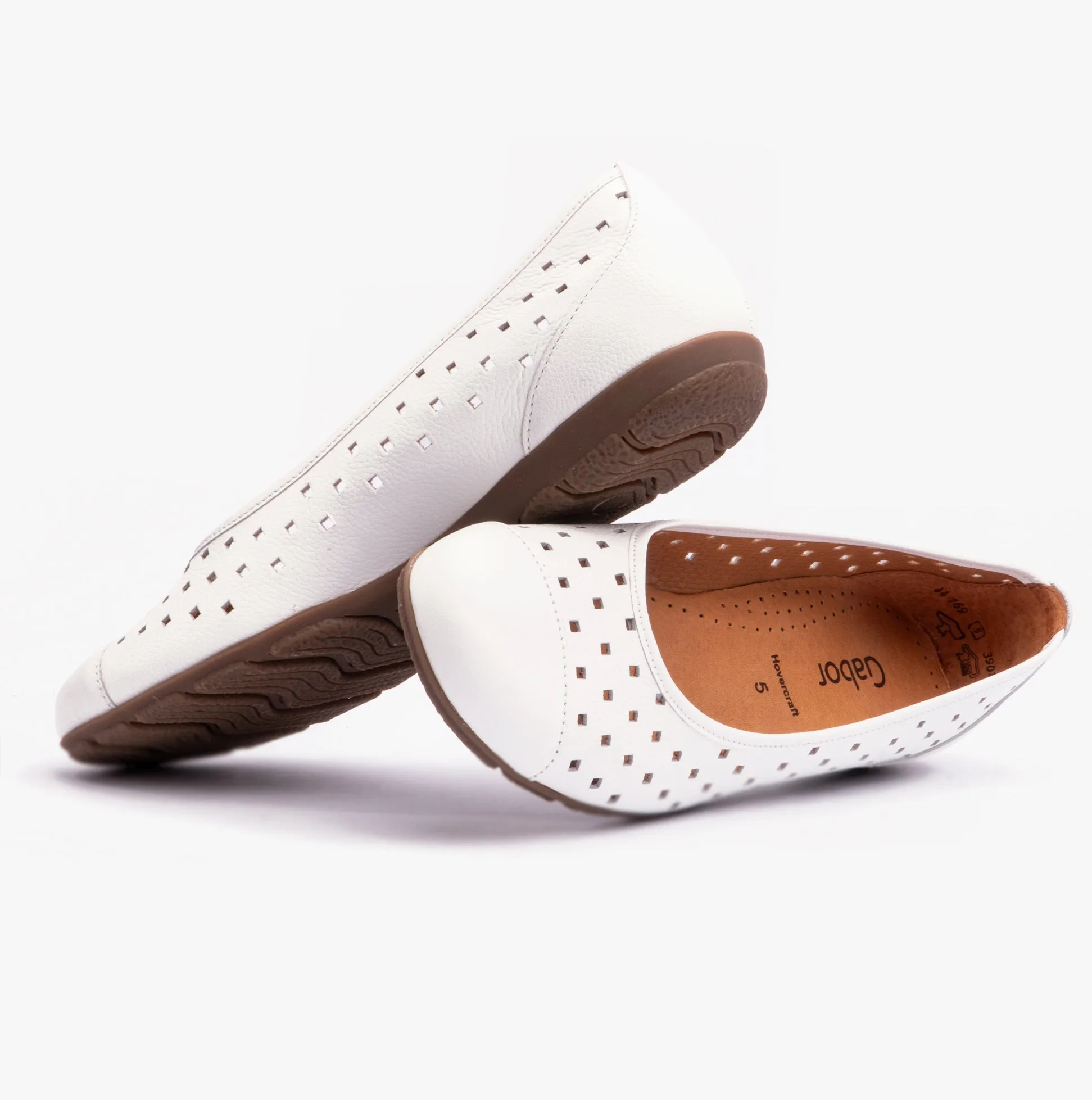 RUFFLE Womens Shoes White sold by Shuperb product image thumbnail 2