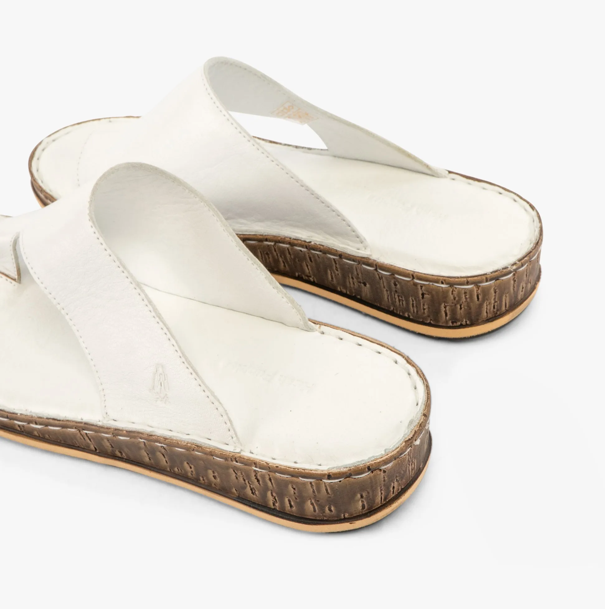 Hush Puppies ELISSA Womens Toepost Sandals White sold by Shuperb product image thumbnail 4