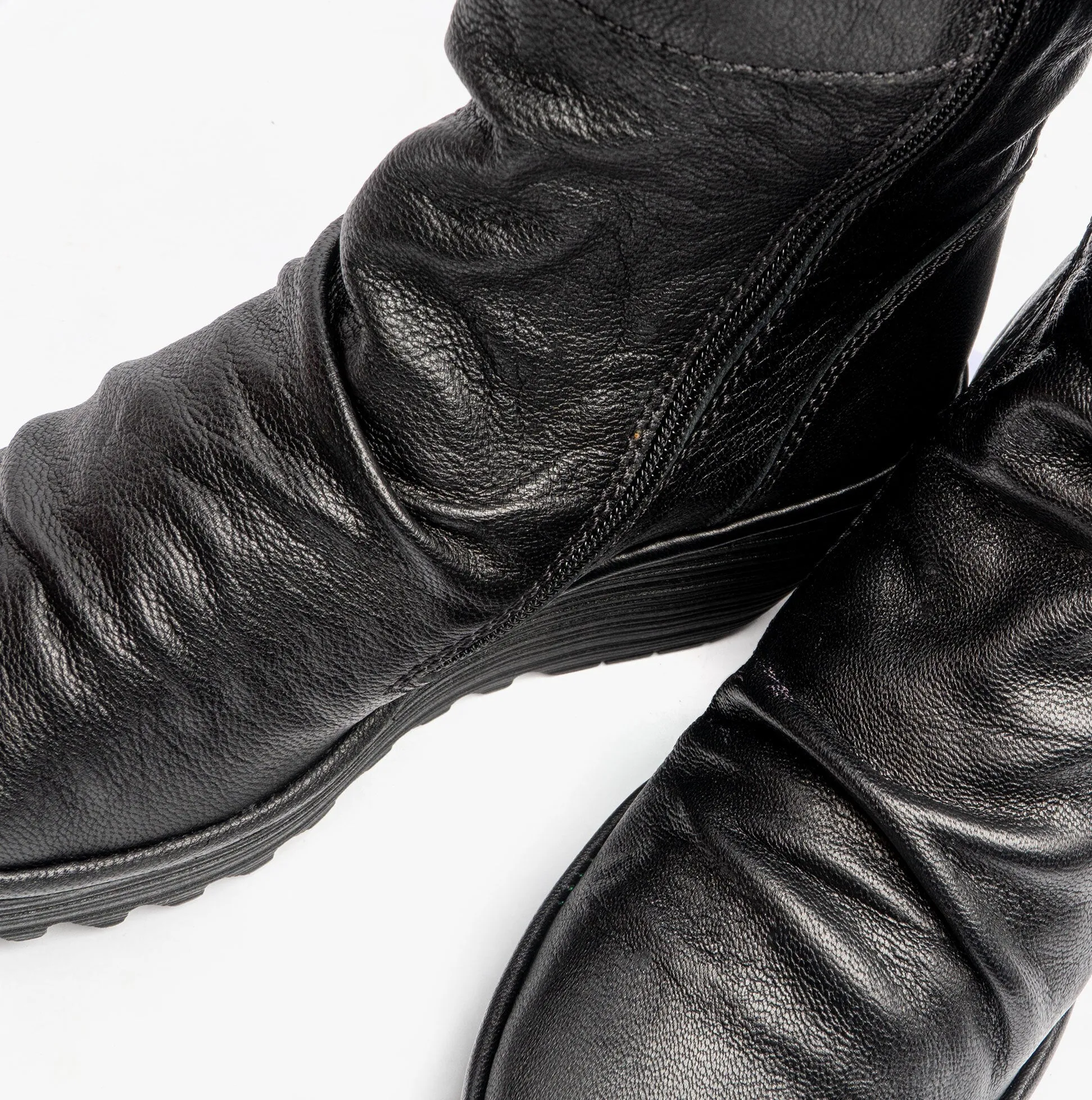 YUST Womens Boots Black sold by Shuperb product image thumbnail 5