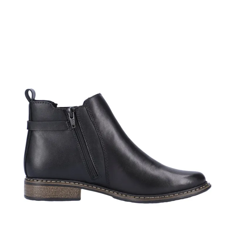 Z4981-00 Ladies Chelsea Boots Black sold by Shuperb