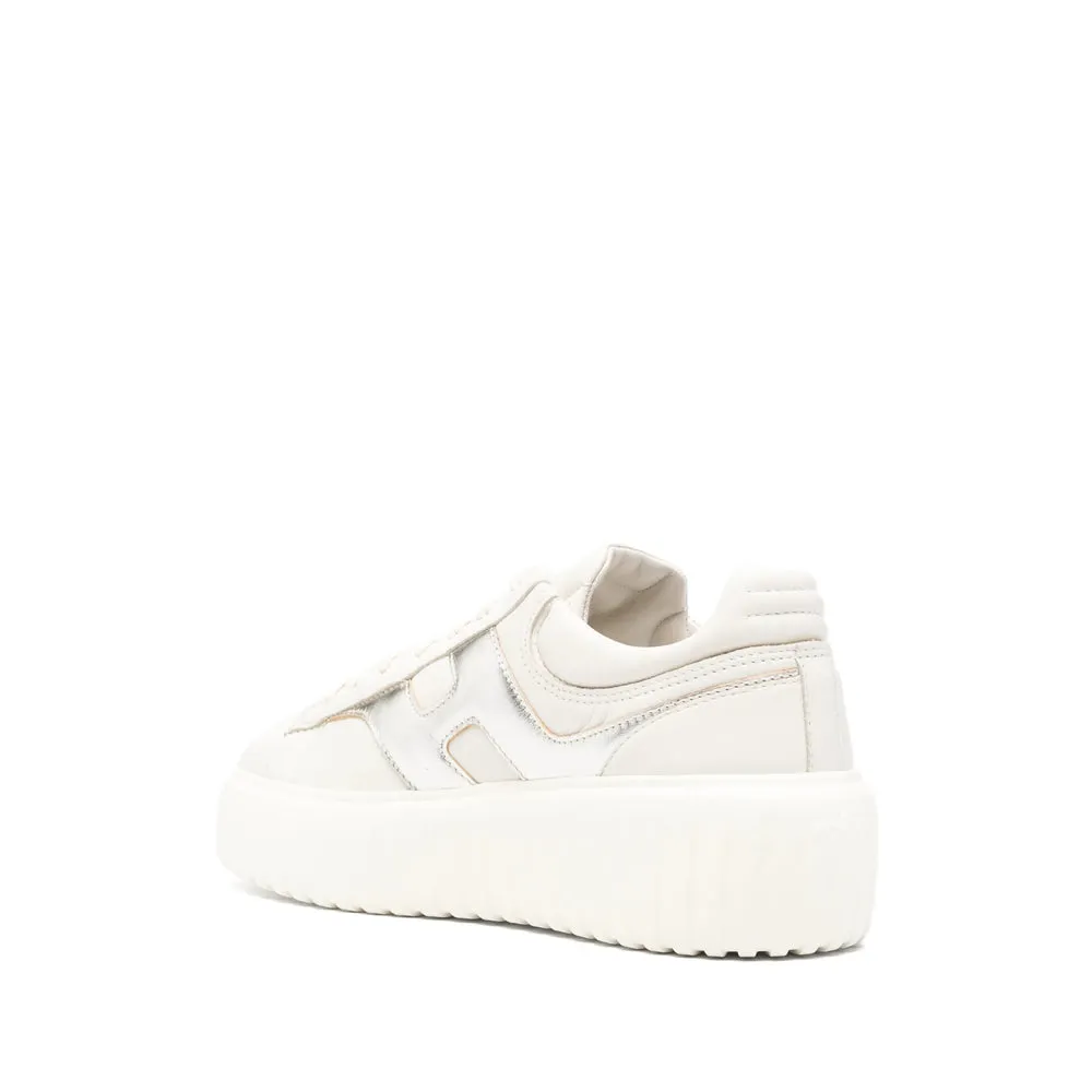 Sneakers Neutrals/Gold sold by Wanan Luxury product image thumbnail 3