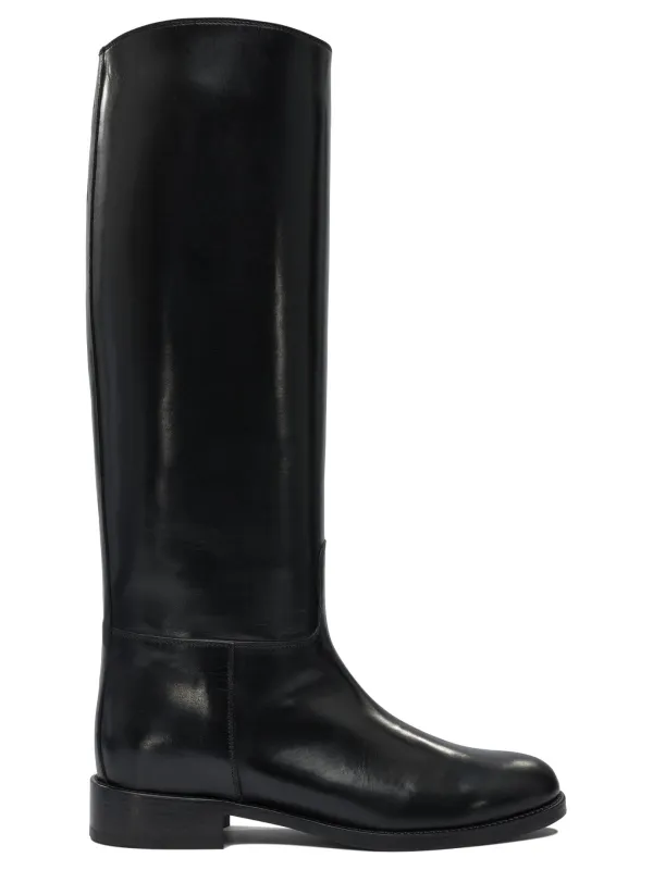 Boots Black sold by Wanan Luxury