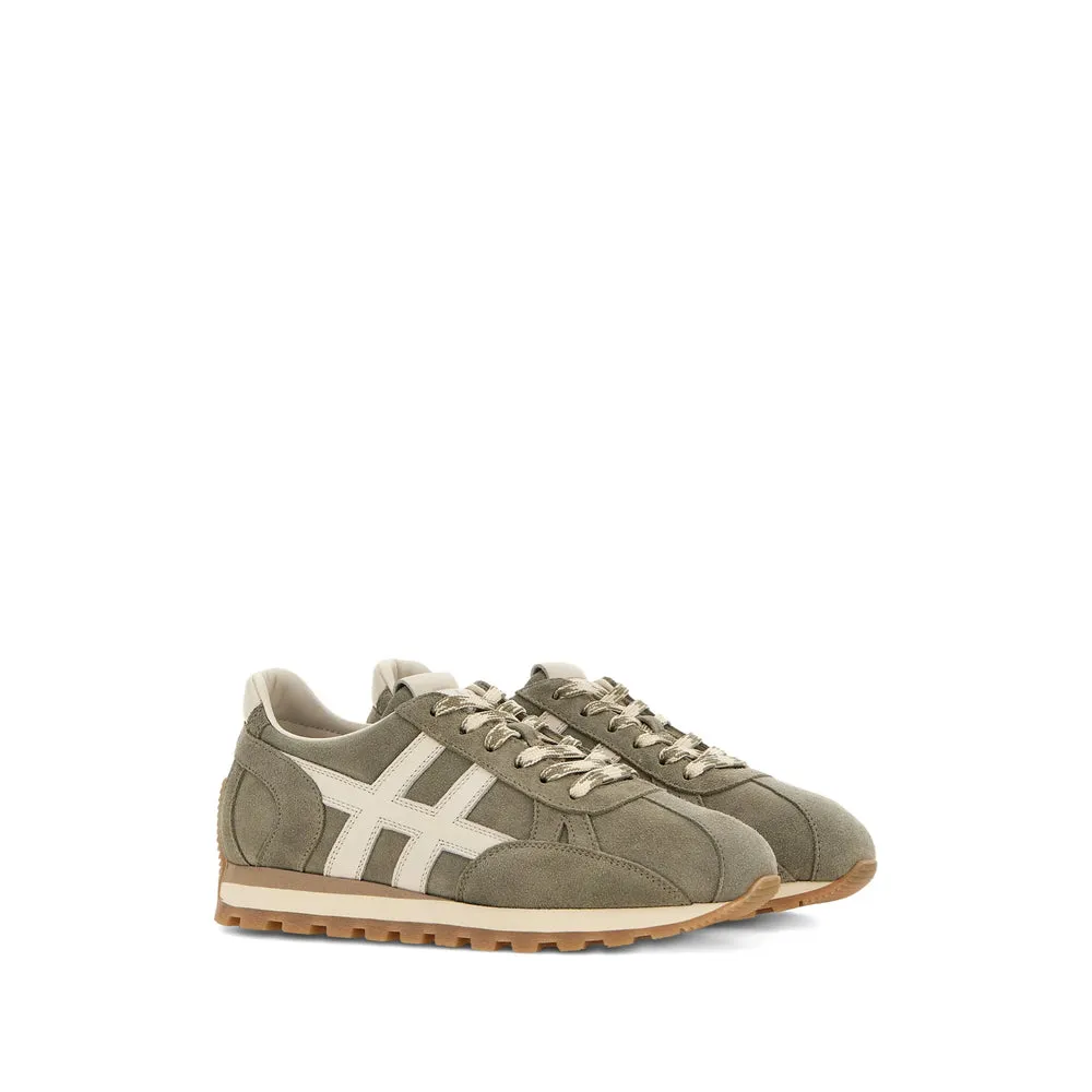 Sneakers Green sold by Wanan Luxury