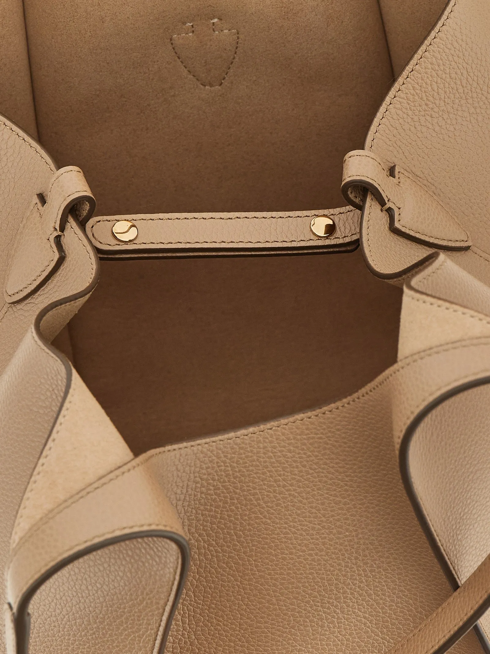 T Timeless Shoulder Bags Beige sold by Wanan Luxury product image thumbnail 4