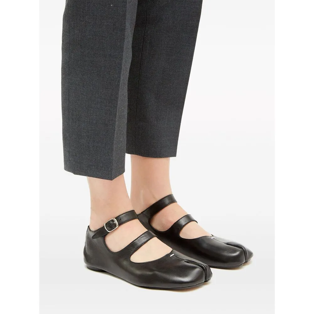 Shoes Black sold by Wanan Luxury product image thumbnail 2