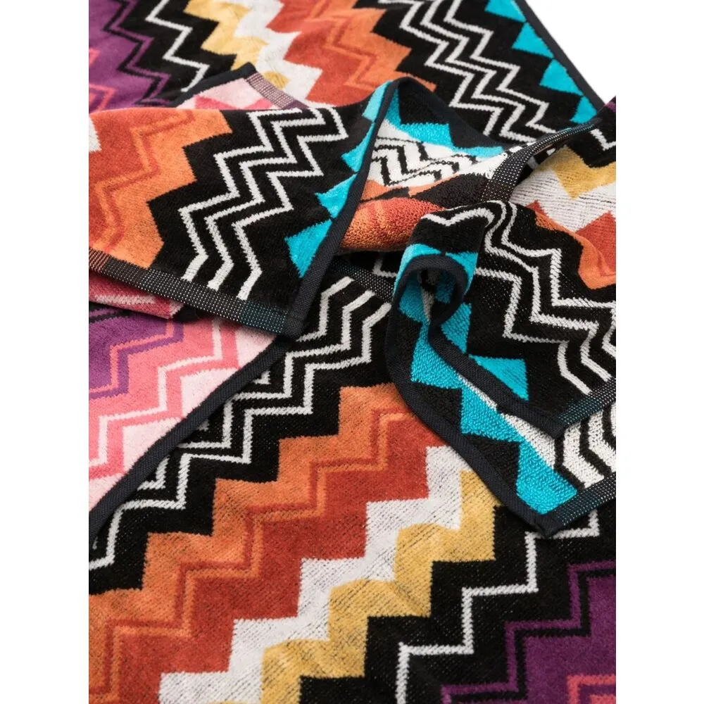 General Accessories Black sold by Wanan Luxury product image thumbnail 3