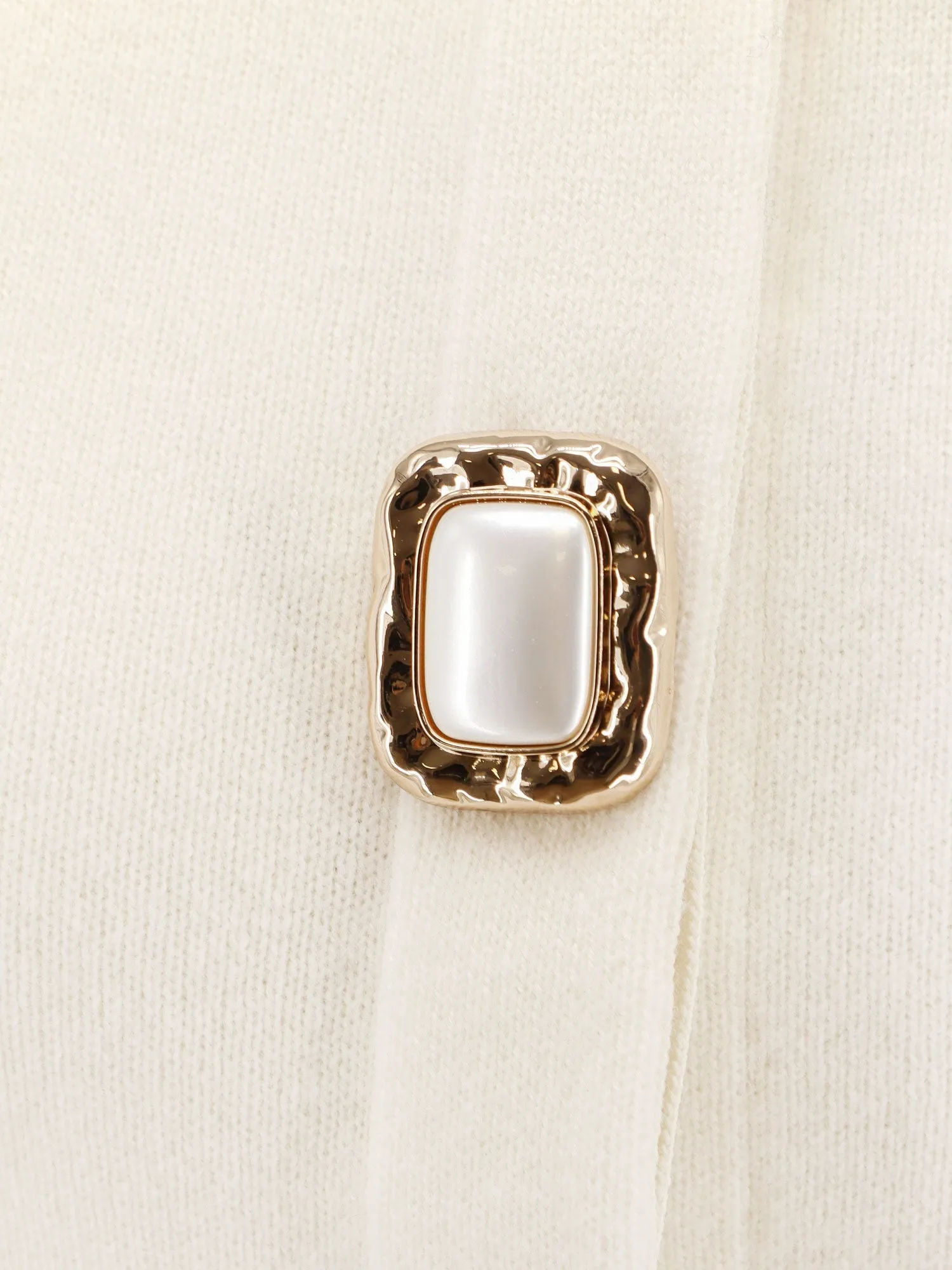 Cropped Wool Cardigan sold by Wanan Luxury product image thumbnail 3