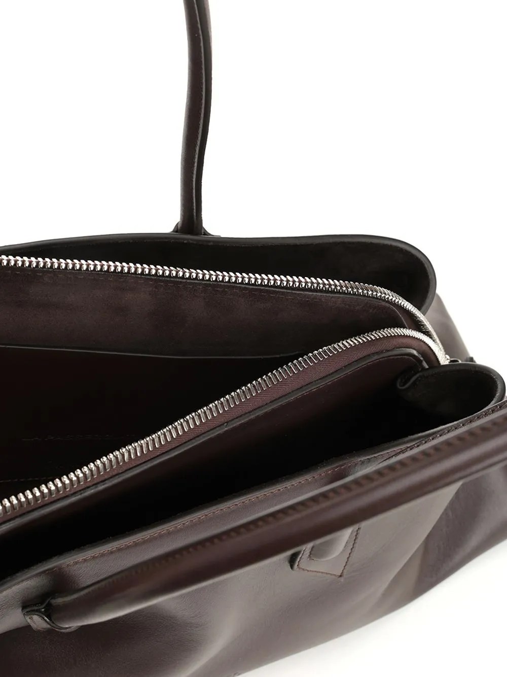 La Passeggiata Shoulder Bags Brown sold by Wanan Luxury product image thumbnail 4