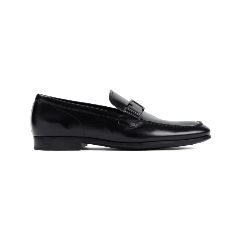 Loafers Black sold by Wanan Luxury