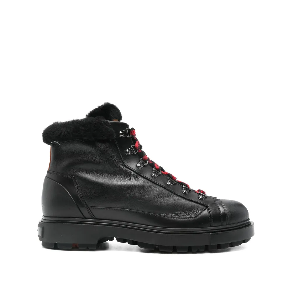 Shoes Black sold by Wanan Luxury