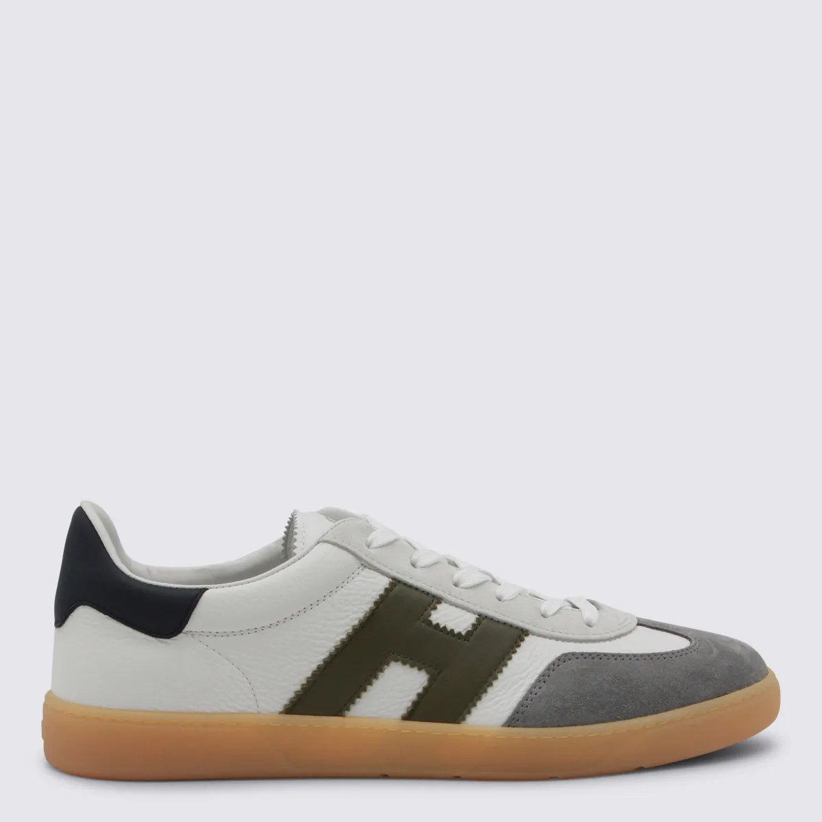 Sneakers Bianco-Oliva-Navy sold by Wanan Luxury