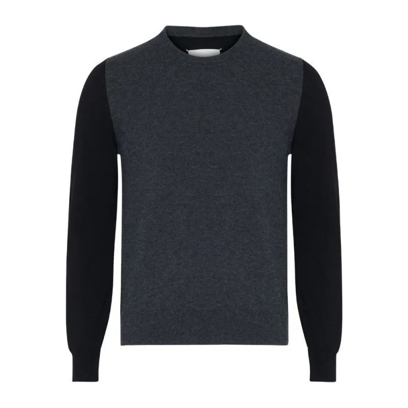 Sweaters Gray, Black sold by Wanan Luxury