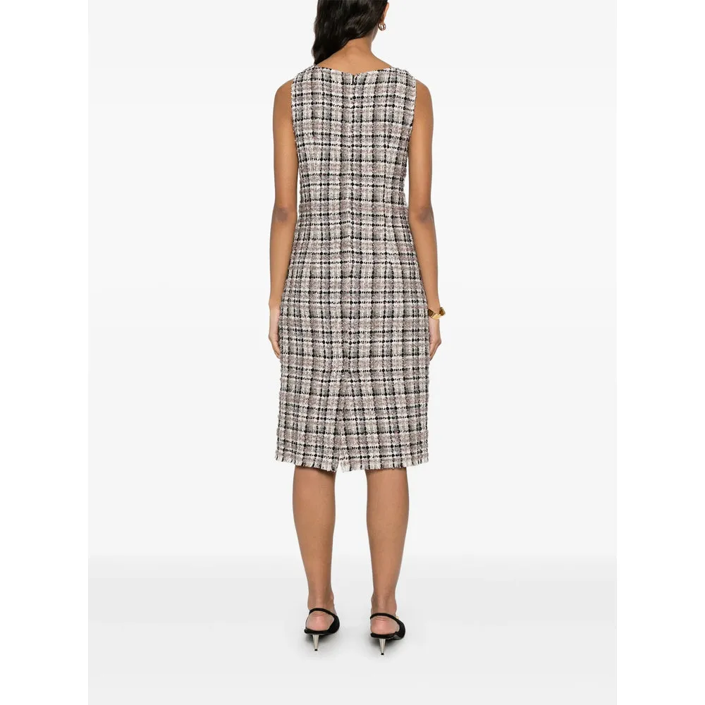 Dresses /Black sold by Wanan Luxury product image thumbnail 5