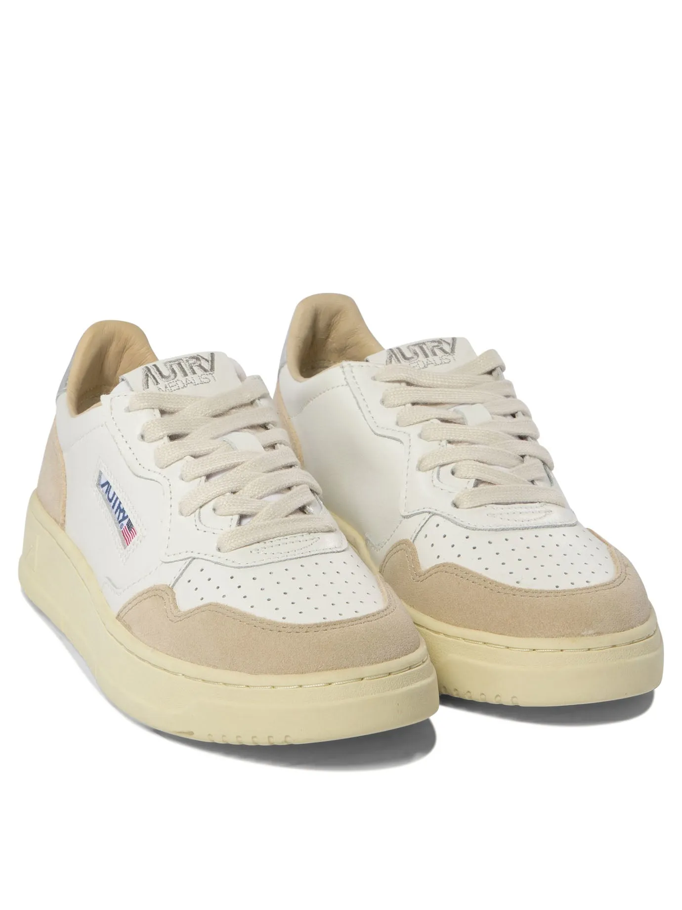 Medalist Low Sneakers & Slip-On White sold by Wanan Luxury product image thumbnail 2