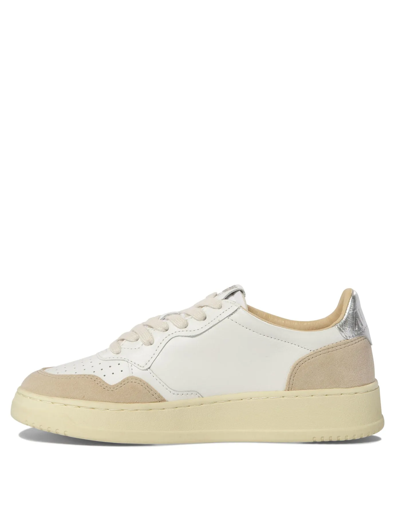 Medalist Low Sneakers & Slip-On White sold by Wanan Luxury product image thumbnail 3