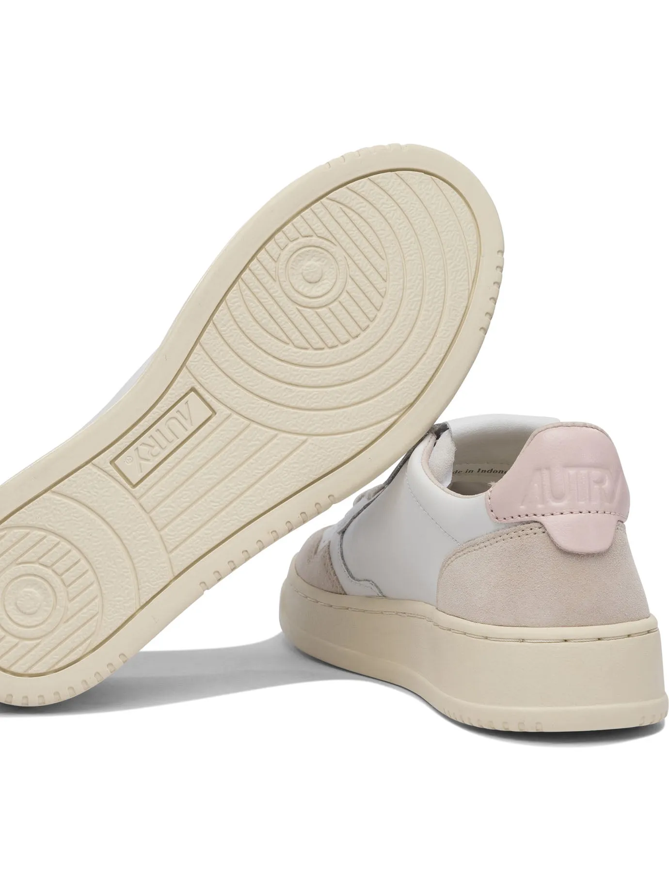 Medalist Low Sneakers & Slip-On White sold by Wanan Luxury product image thumbnail 5