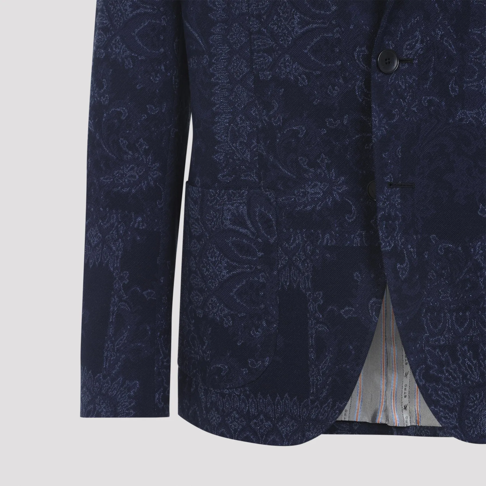 Jackets Blue sold by Wanan Luxury product image thumbnail 5