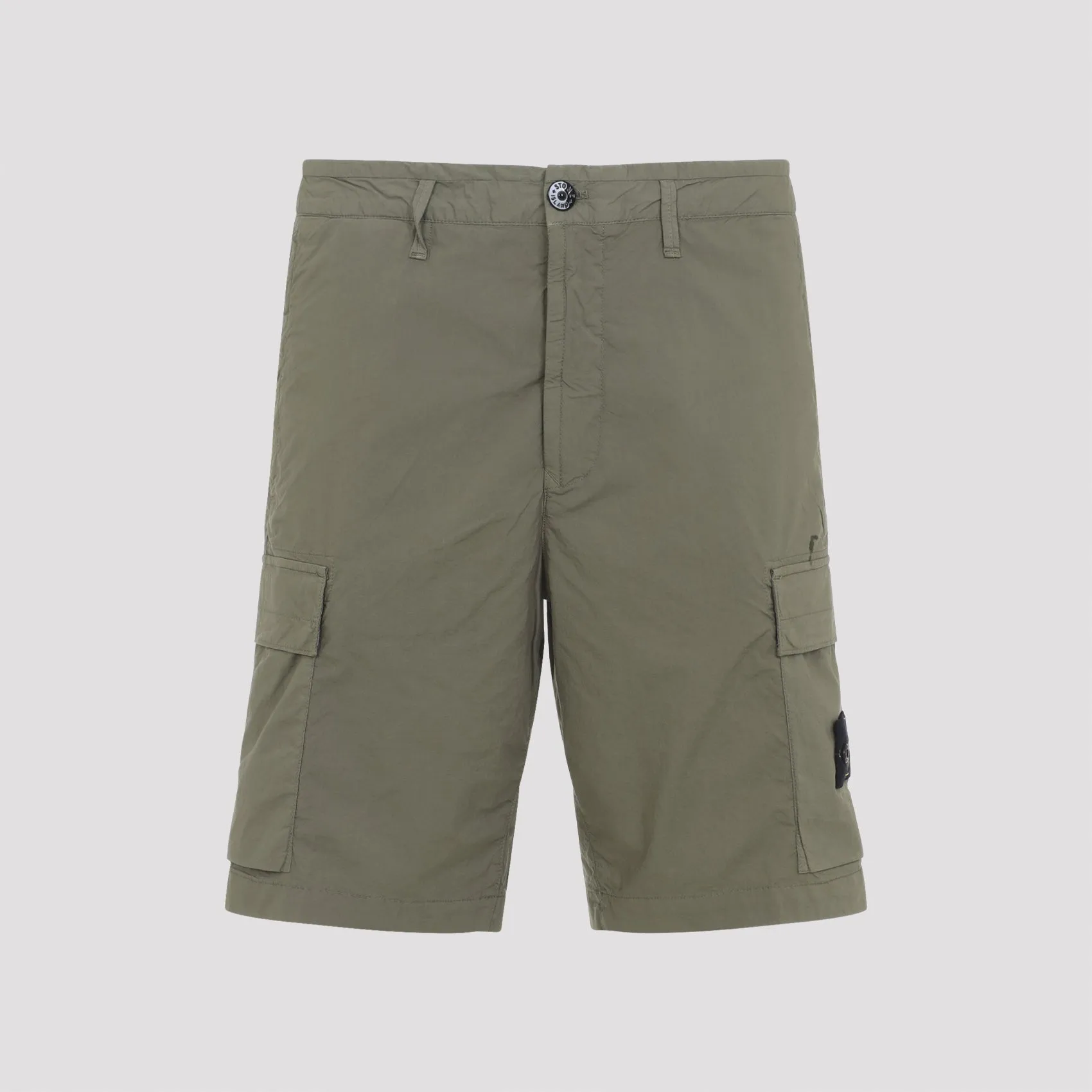 Shorts Green sold by Wanan Luxury product image thumbnail 2