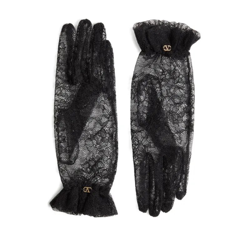 Gloves sold by Wanan Luxury