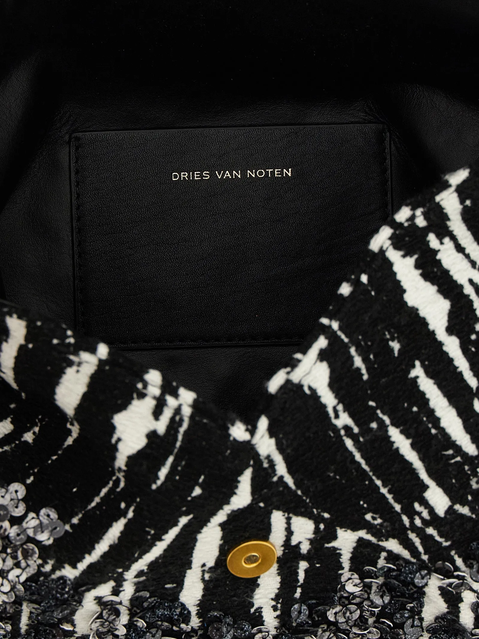 W.L. Clutch White/Black sold by Wanan Luxury product image thumbnail 4