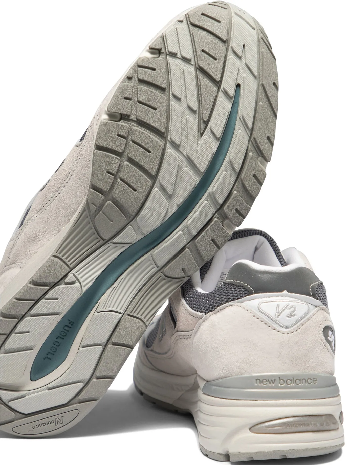 Made In Uk 991v2 Sneakers & Slip-On Grey sold by Wanan Luxury product image thumbnail 5