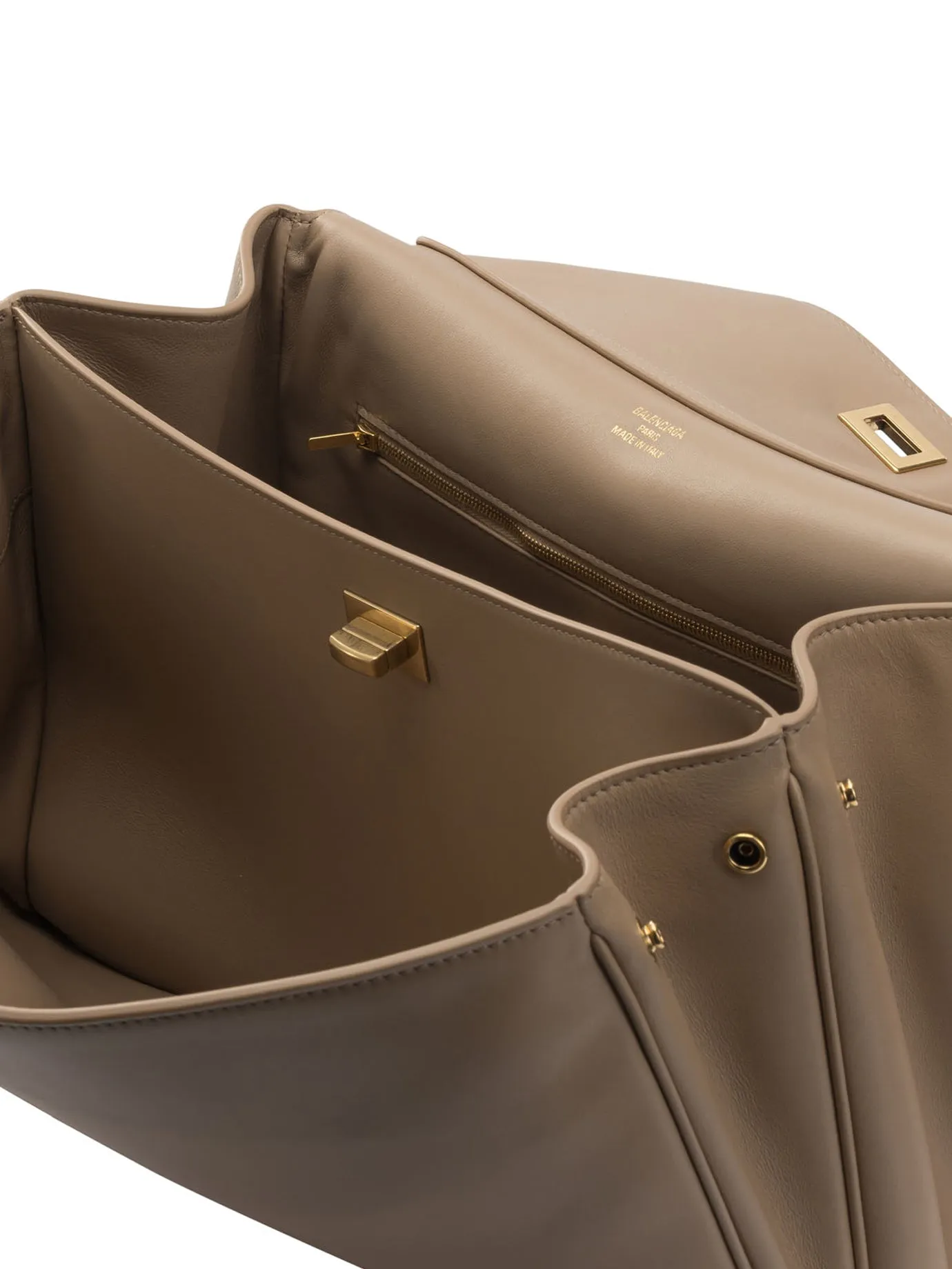 Rodeo Shoulder Bags Beige sold by Wanan Luxury product image thumbnail 5