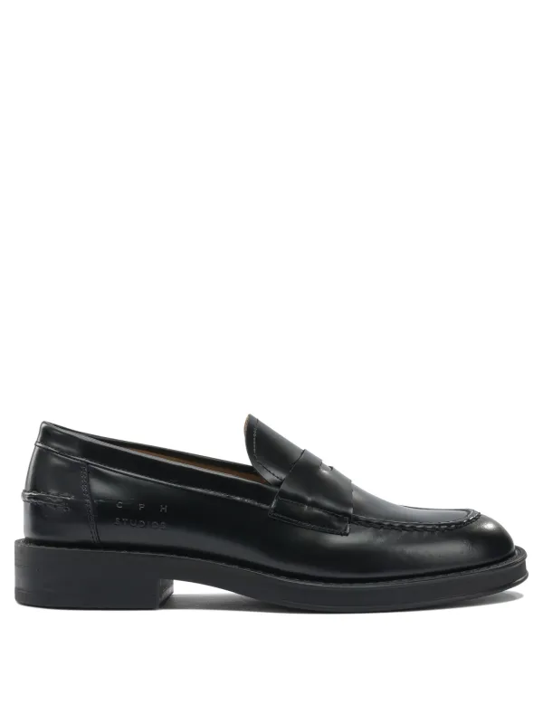 Loafers & Slippers Black sold by Wanan Luxury